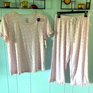 NWT Rene Rofe pink with white hearts pajama set